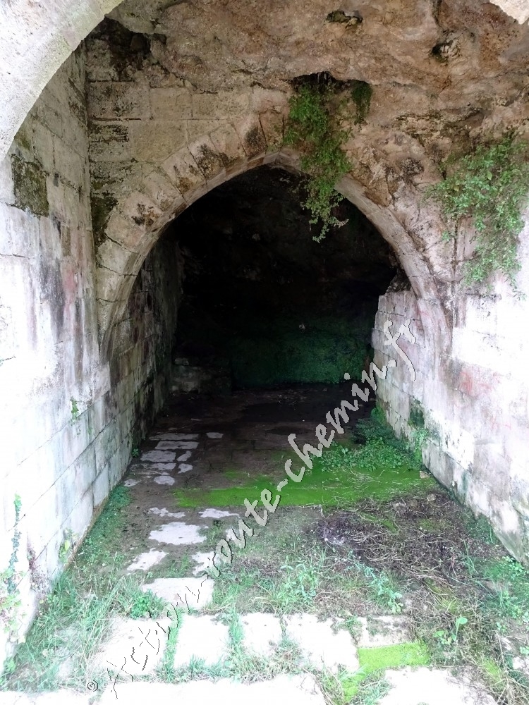 Grotte de Charle VII ou fontaine aux dames