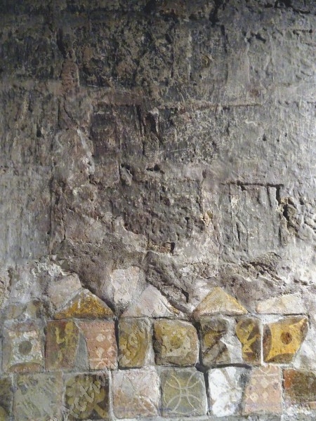  mosaique fresque dans la crypte basilique saint seurin