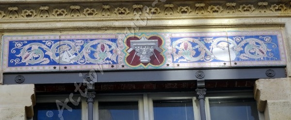  mosaique symboles maconniques rue du collise