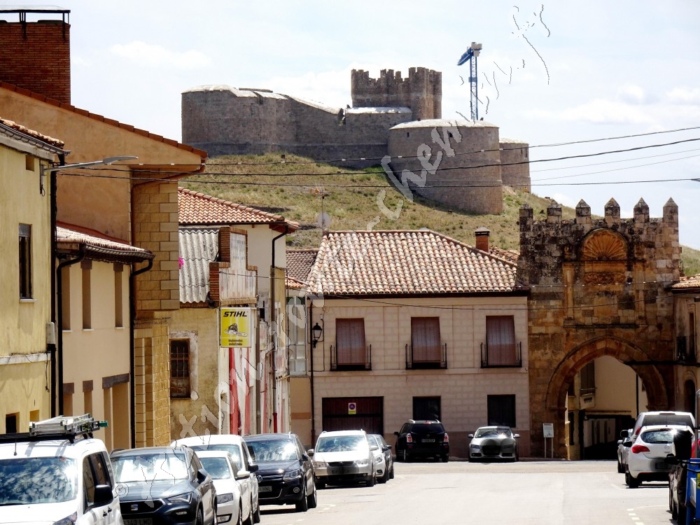 Village et Castillo de Berlanga de Duero