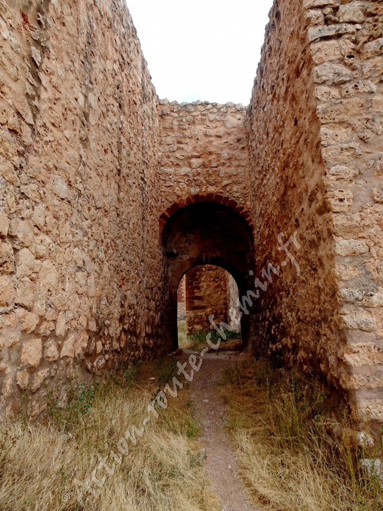 Une entrée castillo de Molina de Aragon