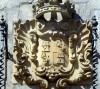 Pays basque Lekeitio: armoiries sur le fronton