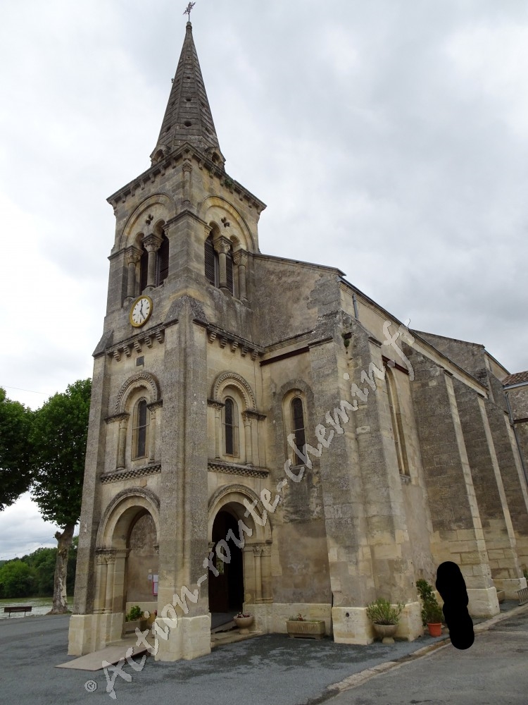 Exterieur de l’église Saint Léger de Couthures sur garonne