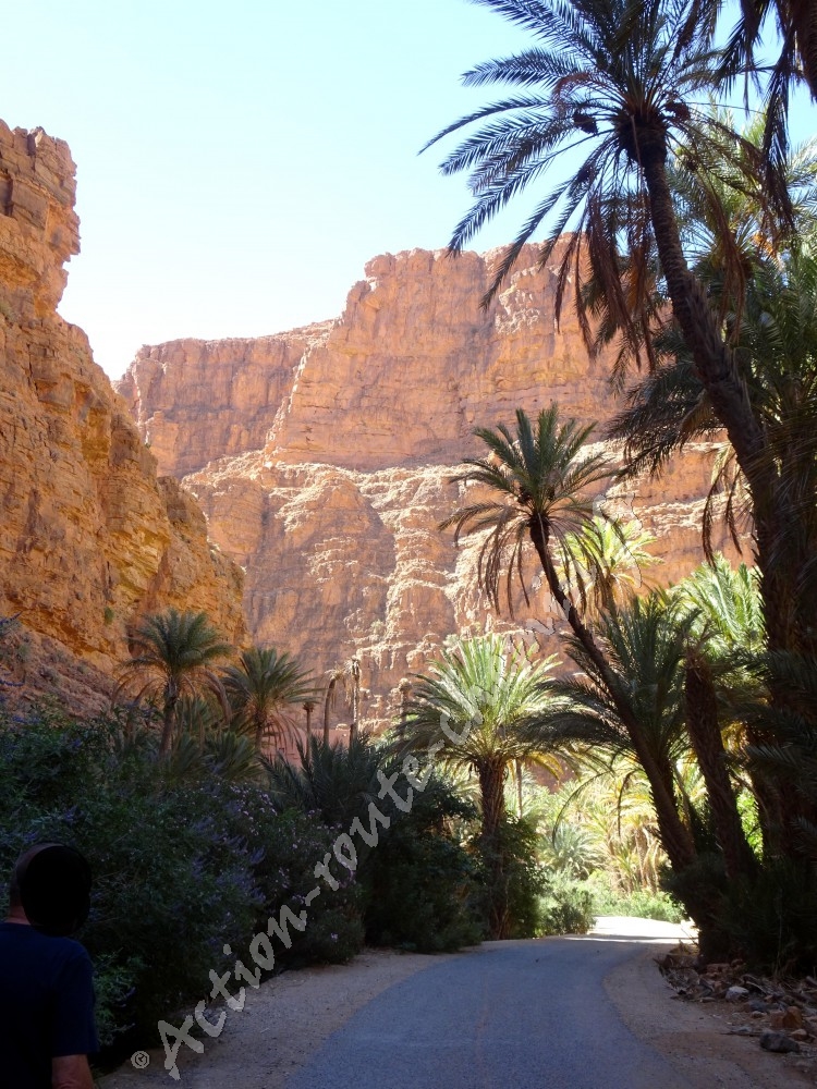 Maroc: Tafraoute, gorges et oasis de Ait-mansour puis tizi-n-test