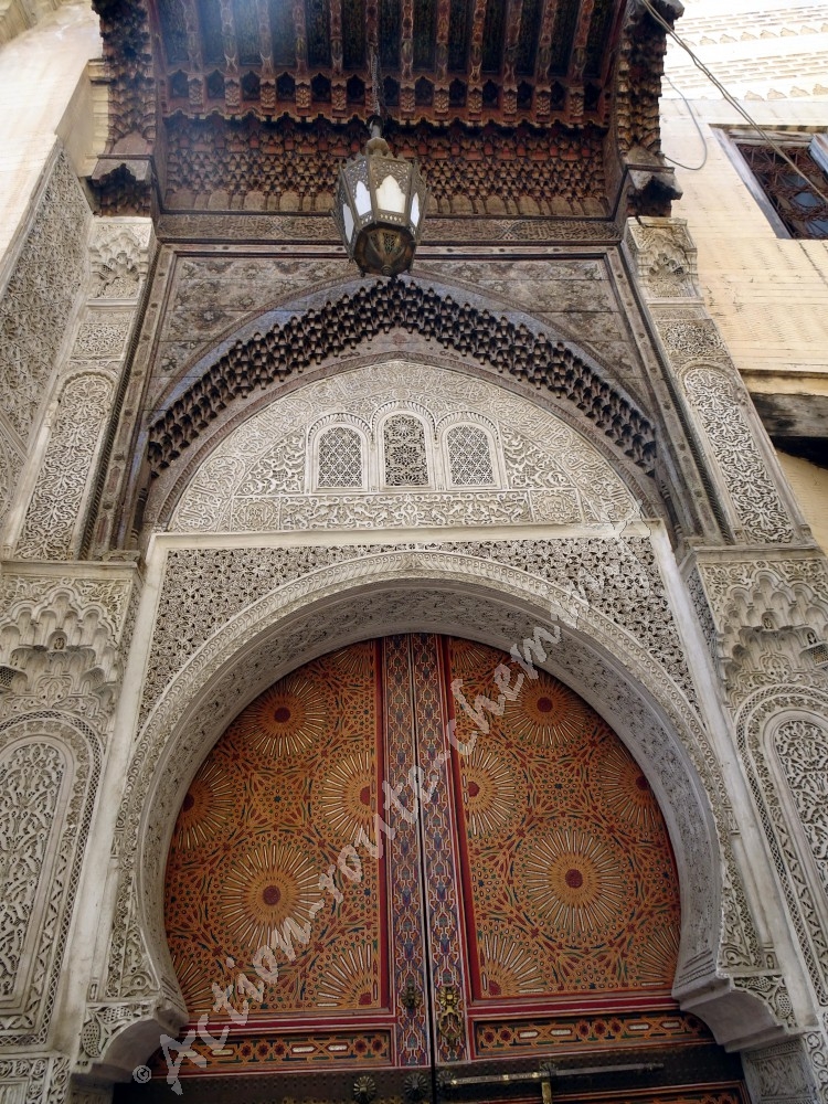 Visite de la medina de fes mosquee al qaraouiyine