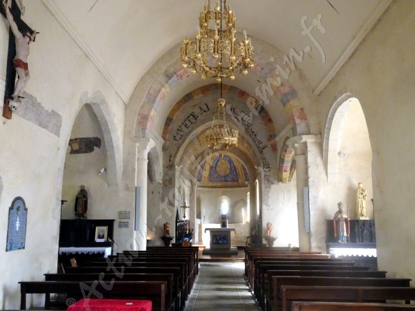 Interieur de l eglise saint martin a chalvignac