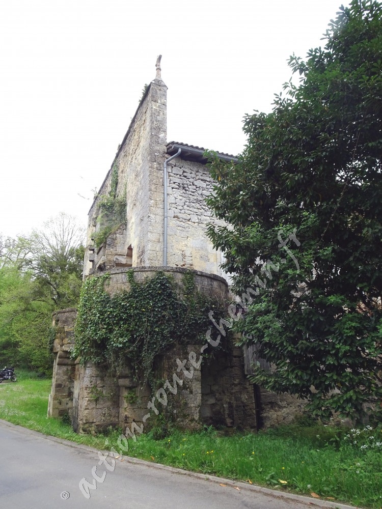 Moulin fortifié Espiet en Gironde