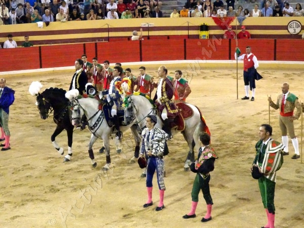  abiul portugal corrida presentation cortesias cavaliers quadrilha forcados