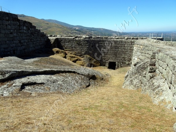  portugal castel de linhares murailles