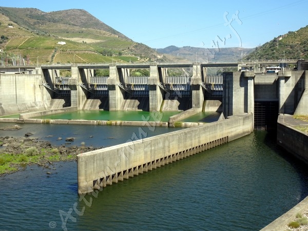  portugal barrage douro de viseu lamego apres pinhao