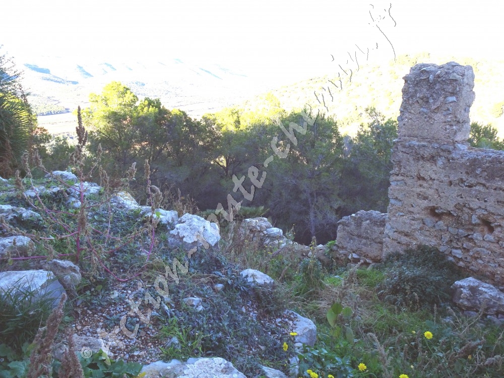 Ruines du château de Pulpis