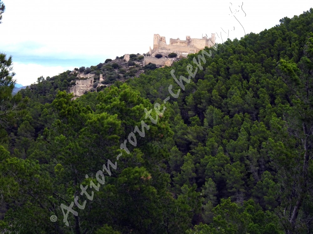 Derriere c´est el castell de XIVert qui apparait