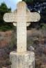 La croix du français en pierre