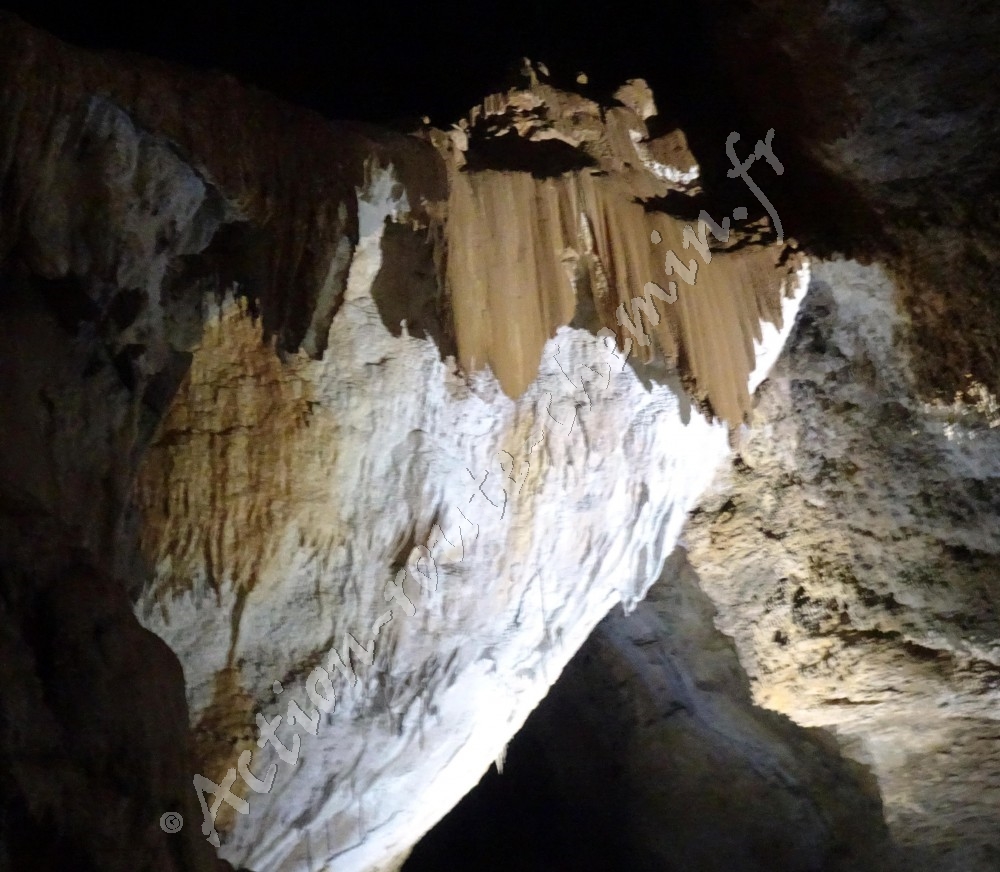 Calcaires de la grotte de La Verna