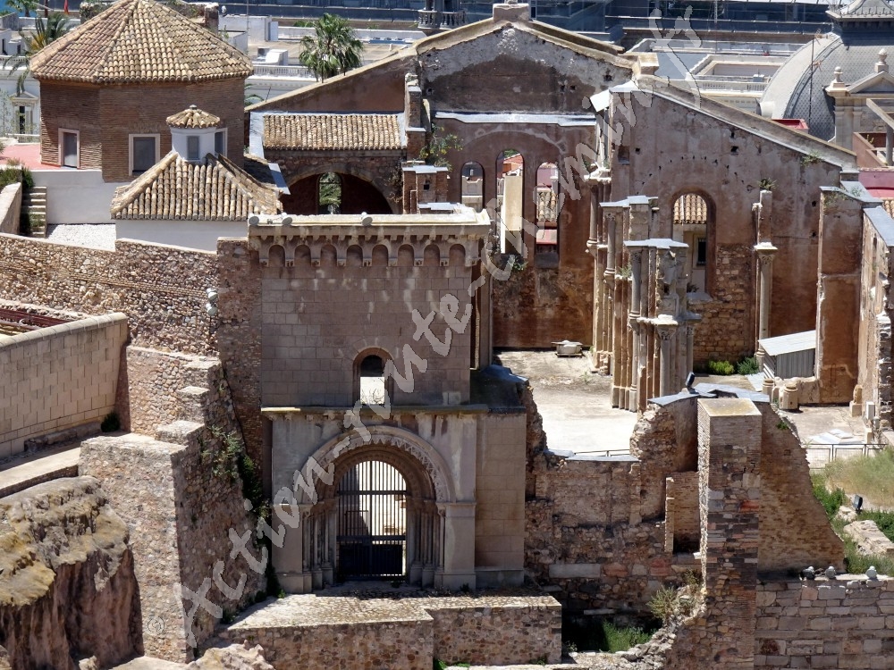 Cartagena - théâtre romano et vieille église
