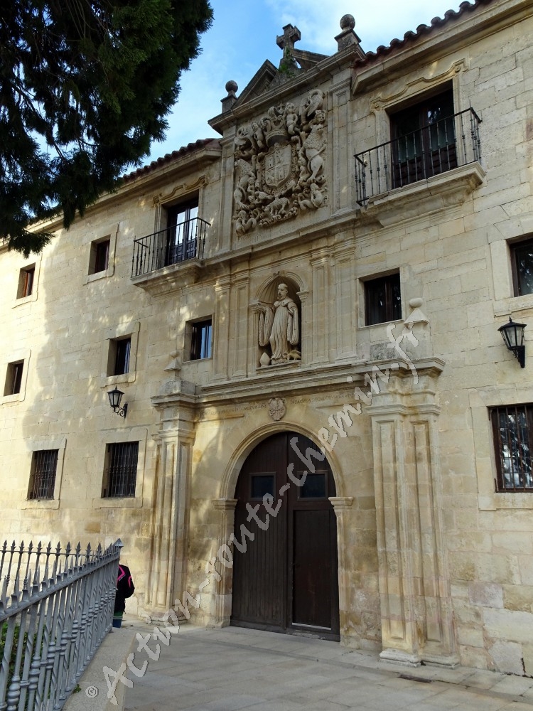 Une entrée au Real monastere de Caleruega
