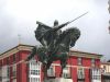 Statue du Cid dans la place Mio Cid à Burgos