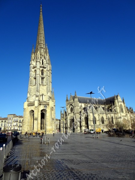 Bordeaux fleche et basilique saint michel