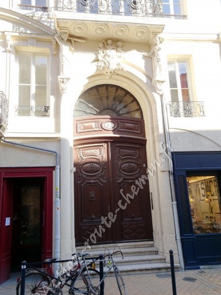 Bordeaux porte rue du mirail